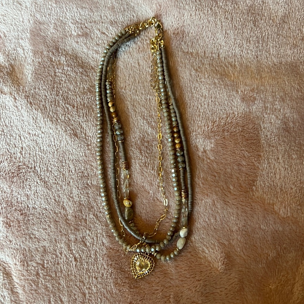 Arula necklace